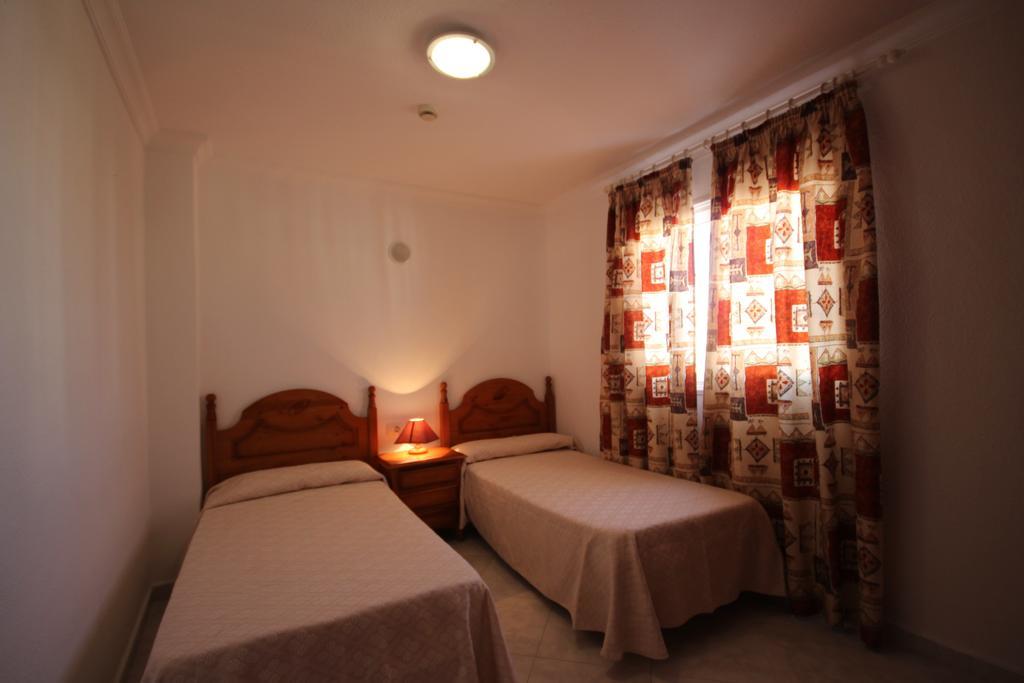 Apartamentos Isla Tenerife Sur Tenerife Island Habitación foto